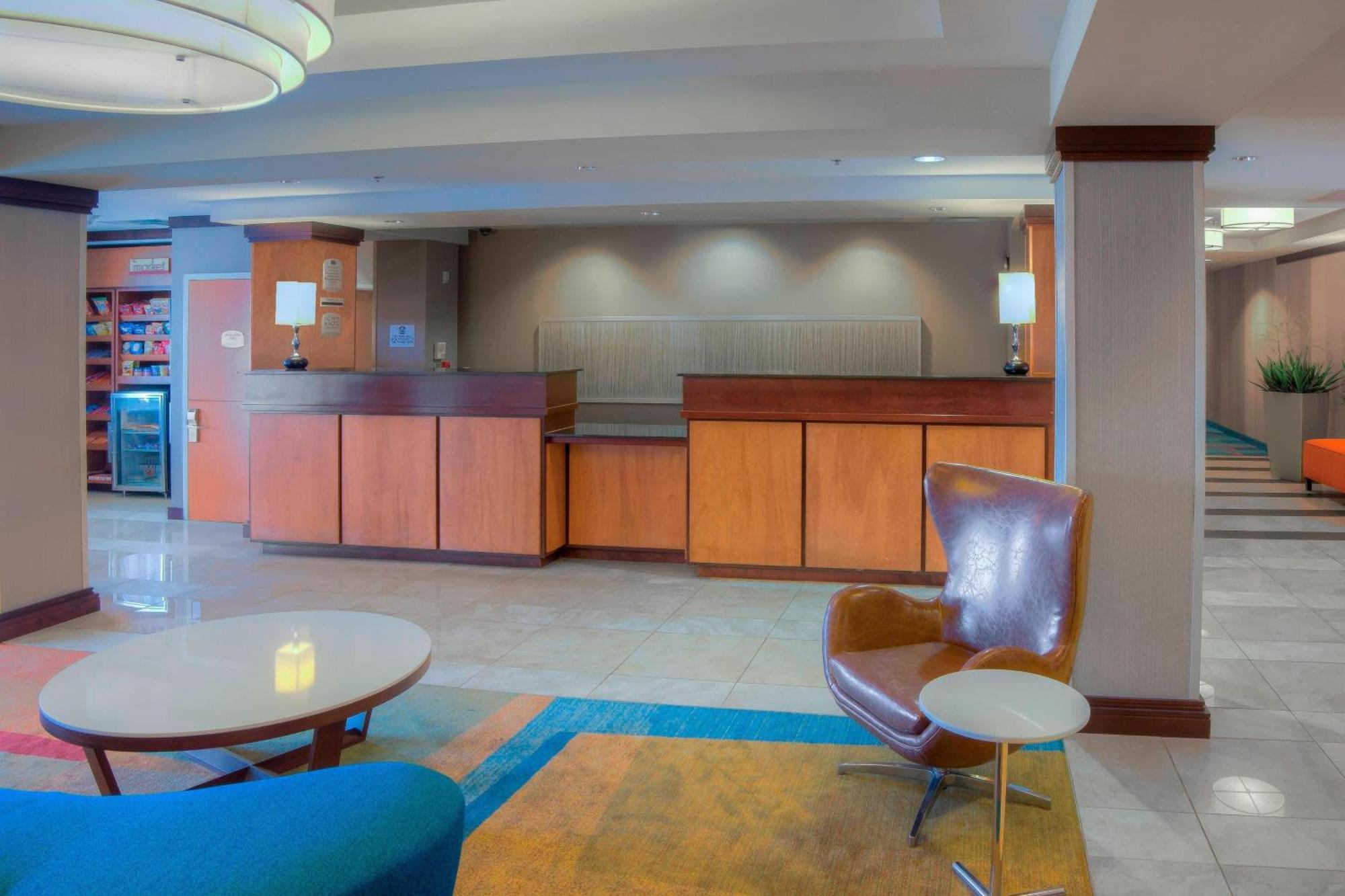 Fairfield Inn & Suites By Marriott Mobile Daphne/Eastern Shore Спаниш Форт Екстериор снимка