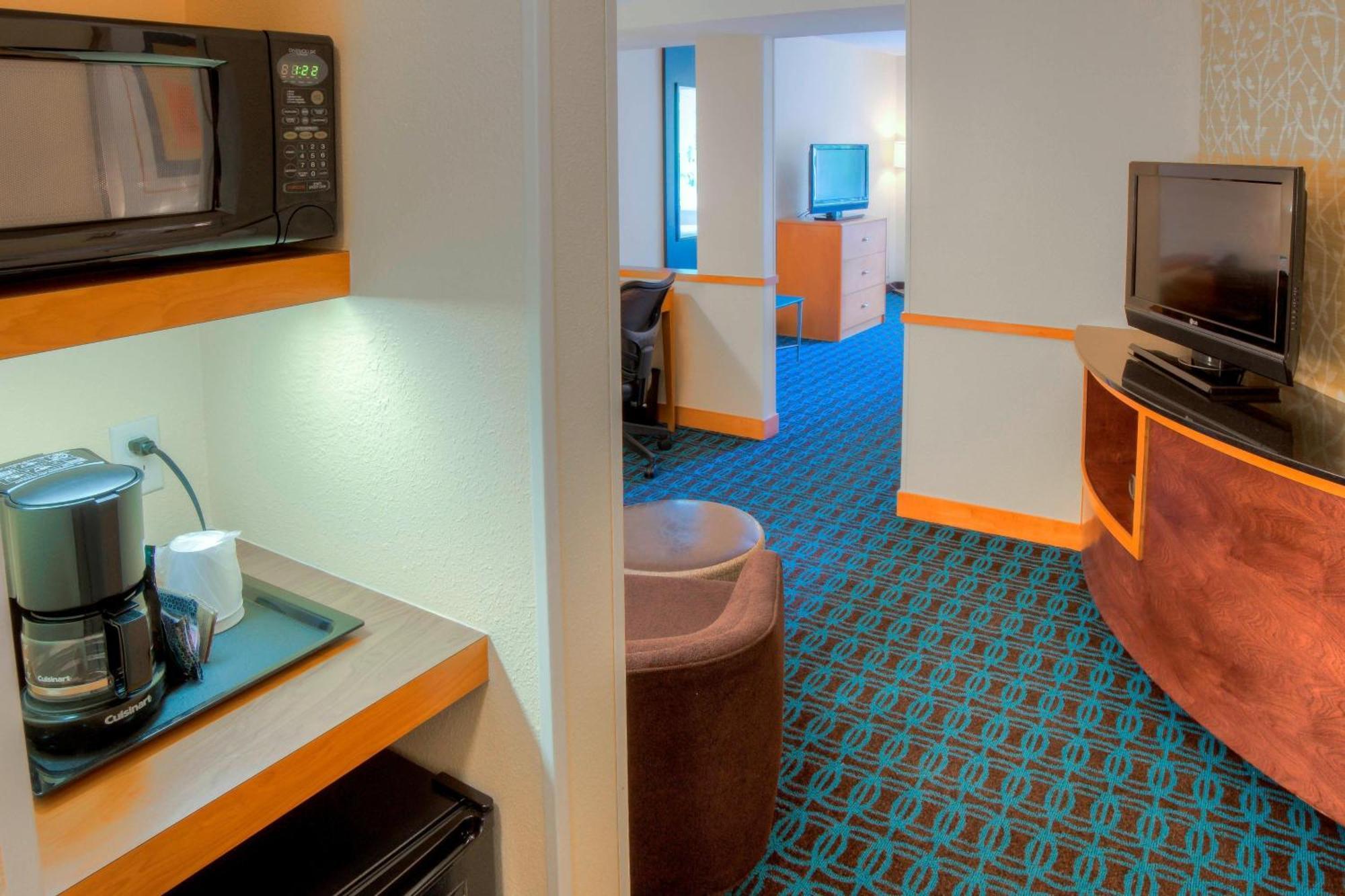 Fairfield Inn & Suites By Marriott Mobile Daphne/Eastern Shore Спаниш Форт Екстериор снимка