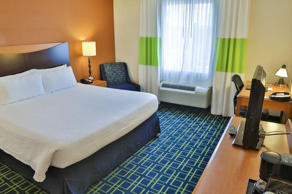 Fairfield Inn & Suites By Marriott Mobile Daphne/Eastern Shore Спаниш Форт Екстериор снимка
