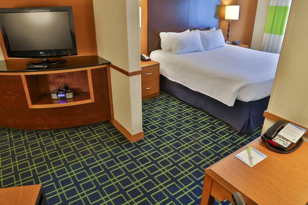 Fairfield Inn & Suites By Marriott Mobile Daphne/Eastern Shore Спаниш Форт Екстериор снимка