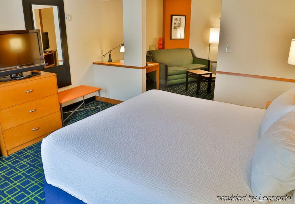 Fairfield Inn & Suites By Marriott Mobile Daphne/Eastern Shore Спаниш Форт Екстериор снимка