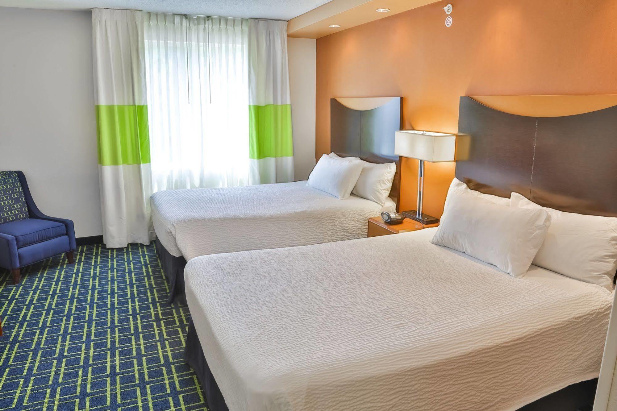 Fairfield Inn & Suites By Marriott Mobile Daphne/Eastern Shore Спаниш Форт Екстериор снимка